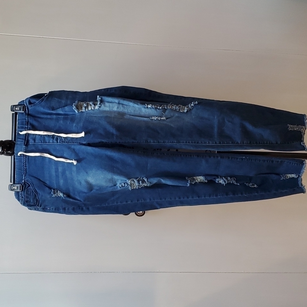 Womens Dark Denim Distressed/Cut Out Jeans Pull On Straight leg  Raw Hem 14